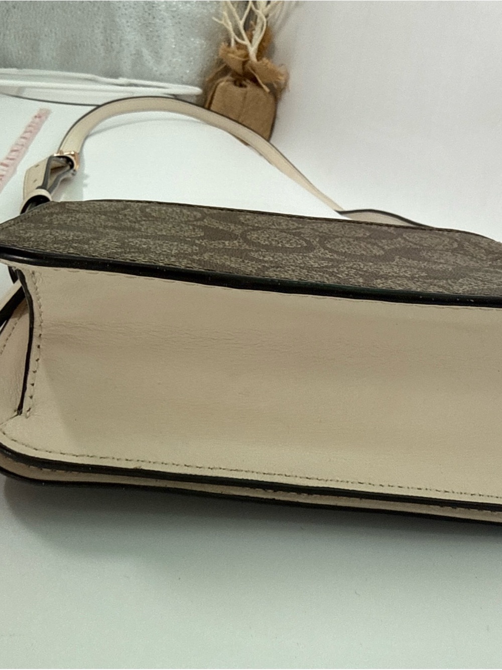 EUC Coach Brown Signature Canvas Crossbody with Cream Strap - Picture 8 of 16